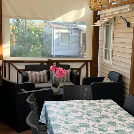 Campingplatz Del Mar 125, Mobile O'hara Superieur 1060, 3 Chambres, 40 M2, Terrasse